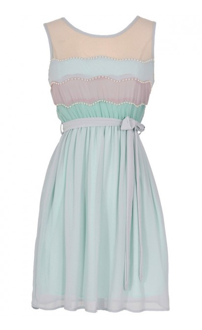 Precious Pearls Dress in Mint